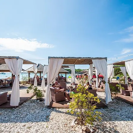 Mirta Hotel Bozava
