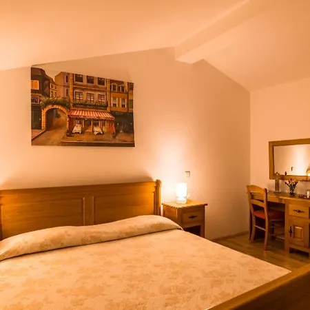 Hotel Mirta