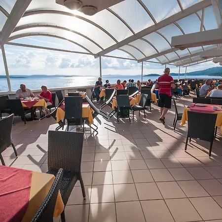 Mirta Hotel