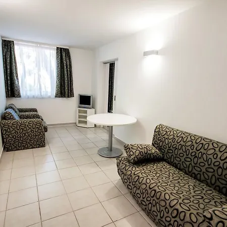 Hotel Mirta