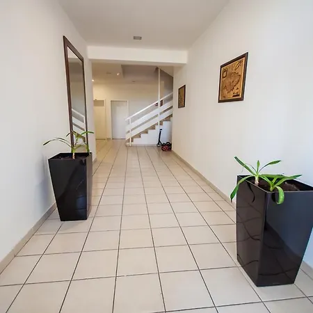 Mirta Hotel 3*